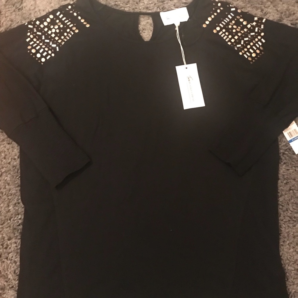 BNWT Studded Vince Camuto Top